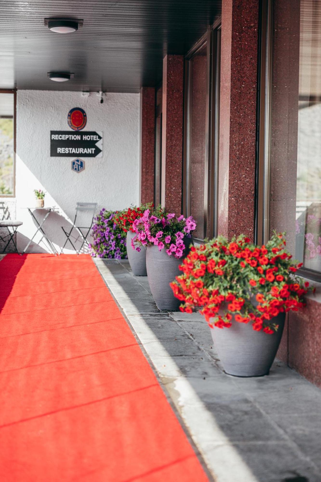 Live Lofoten Hotel Stamsund Esterno foto